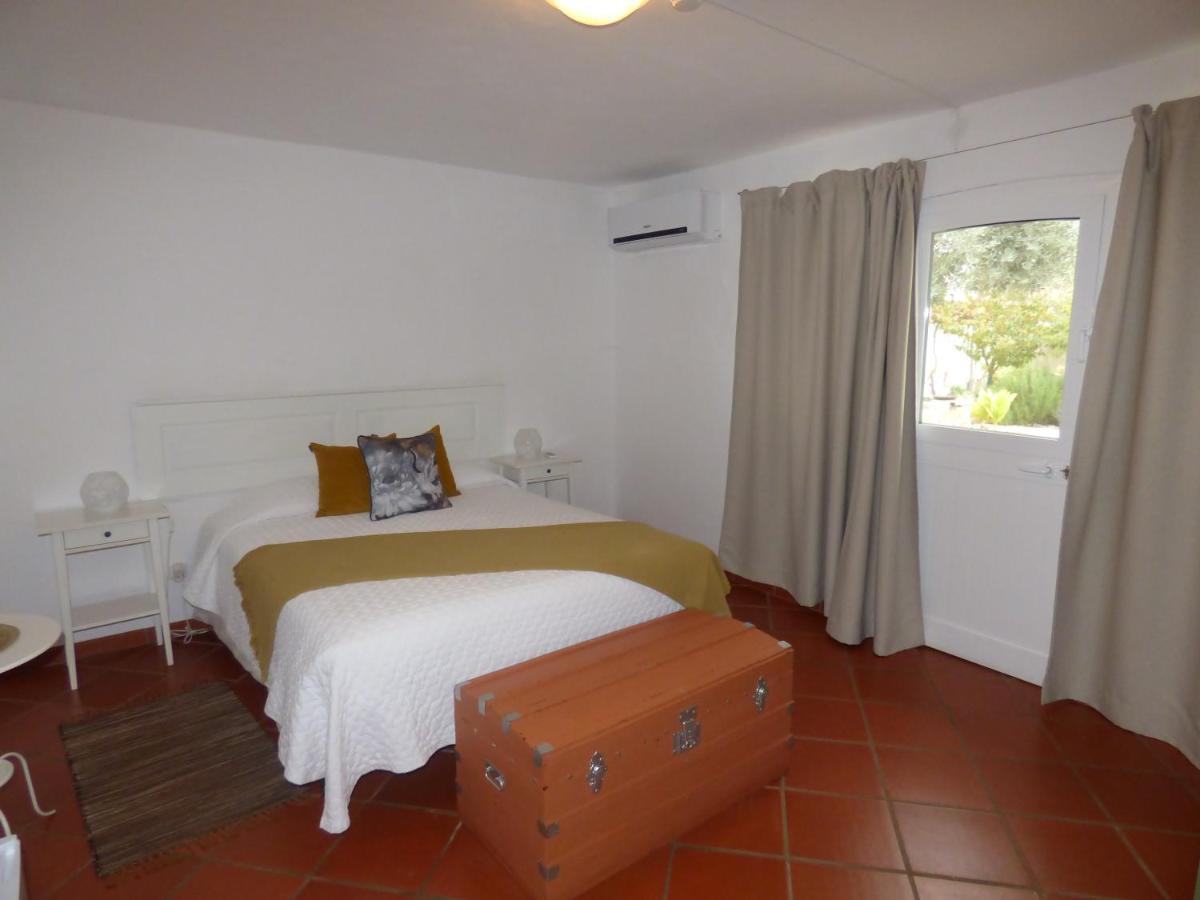 Solar Da Cumeada Bed & Breakfast Reguengos de Monsaraz Exterior foto