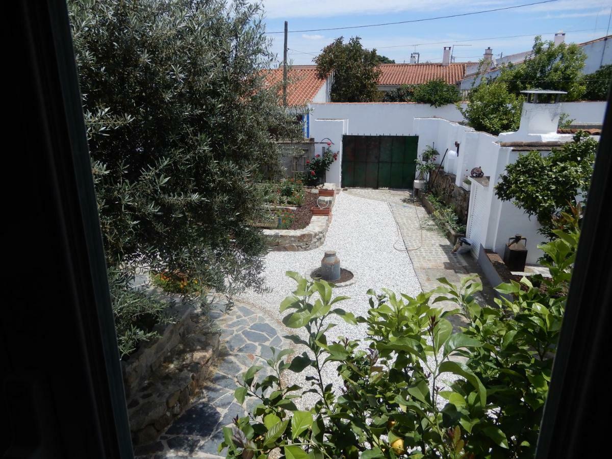 Solar Da Cumeada Bed & Breakfast Reguengos de Monsaraz Exterior foto